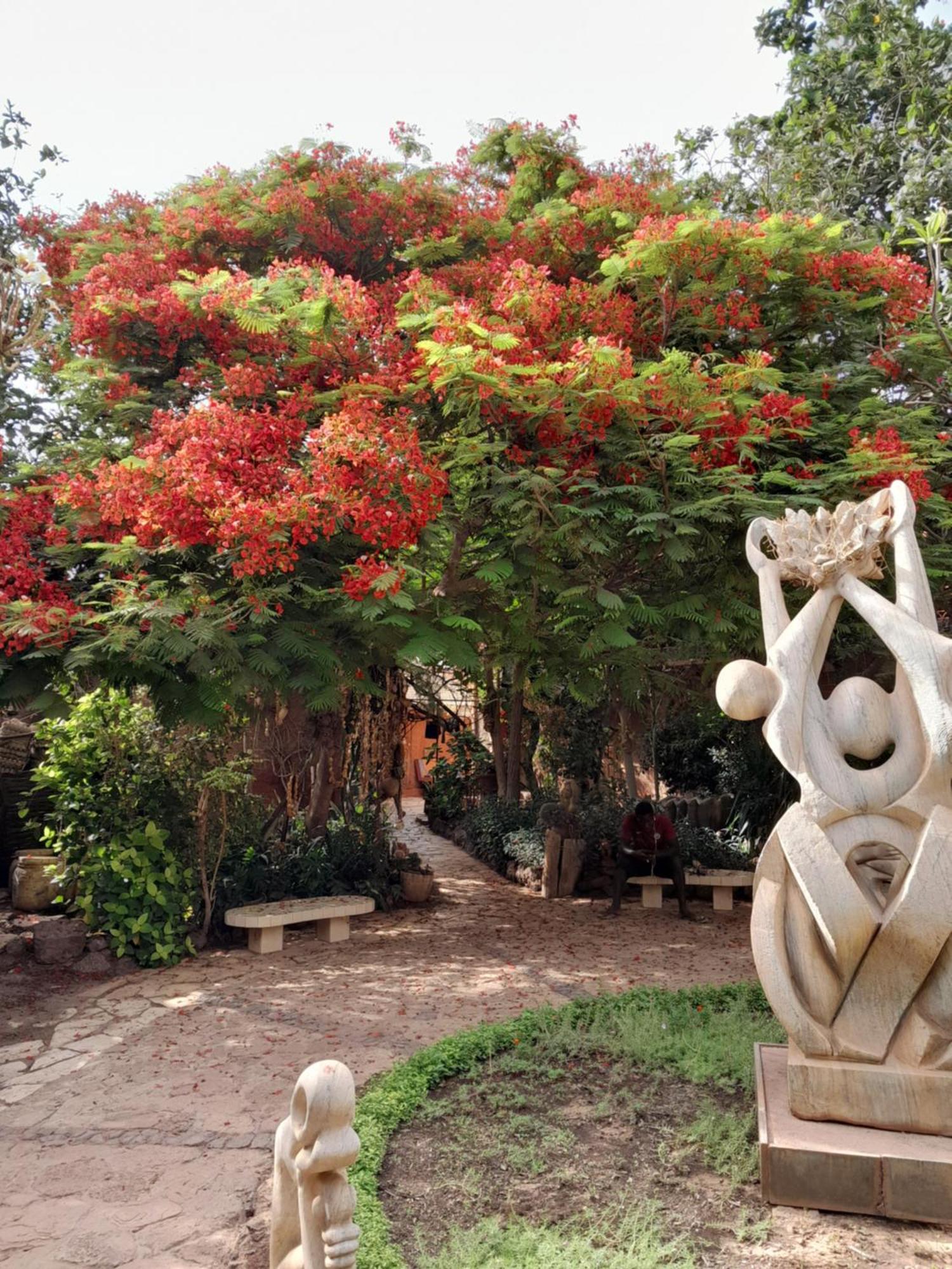 Sobo Bade Hotel Toubab Dialaw Exterior photo